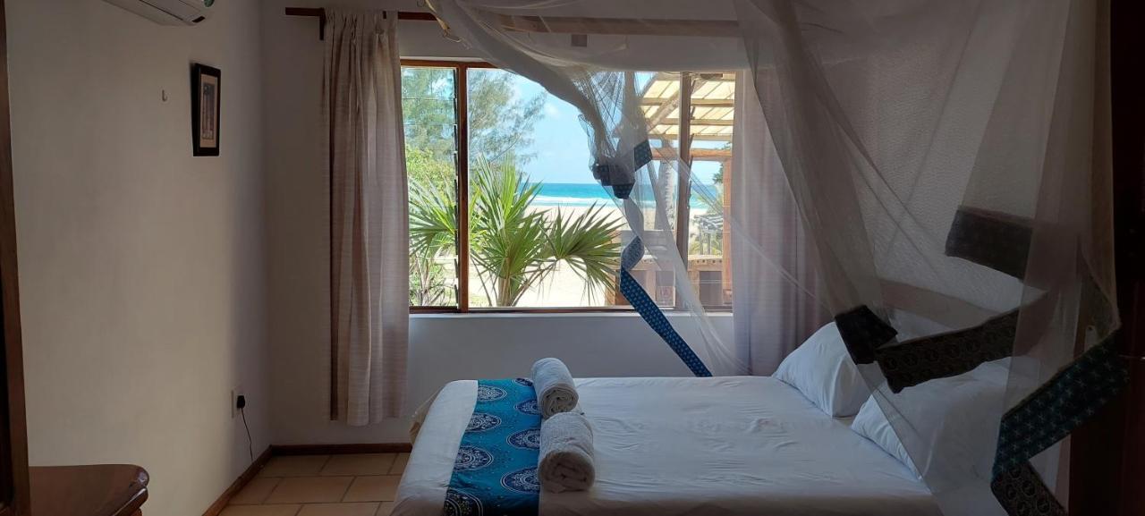 Bay View Lodge Miramar Bagian luar foto